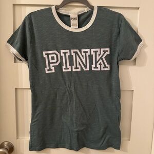 PINK Victoria's Secret Women’s Retro-style T-Shirt!